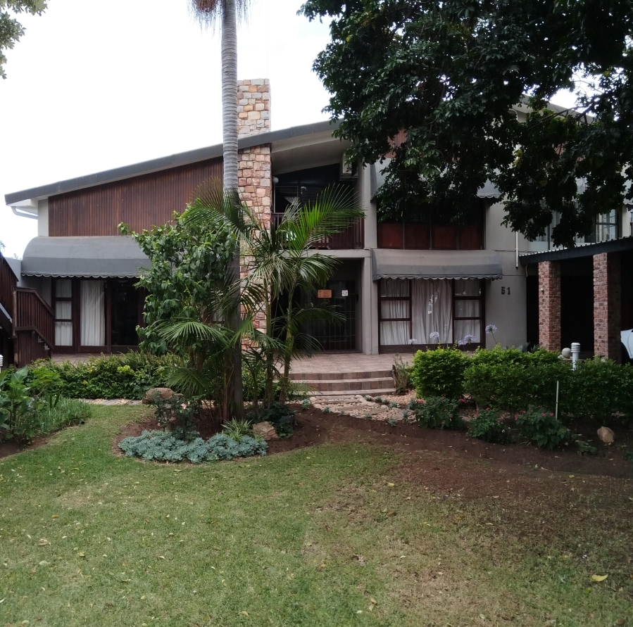 4 Bedroom Property for Sale in Bothasrus Eastern Cape